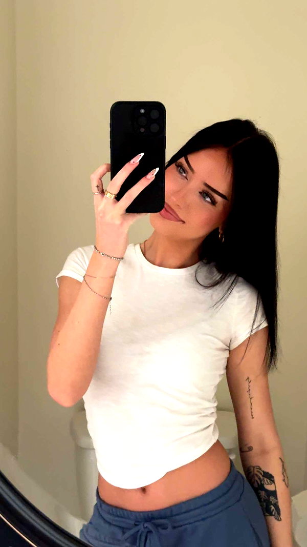 lew12001 snapchat image archive image