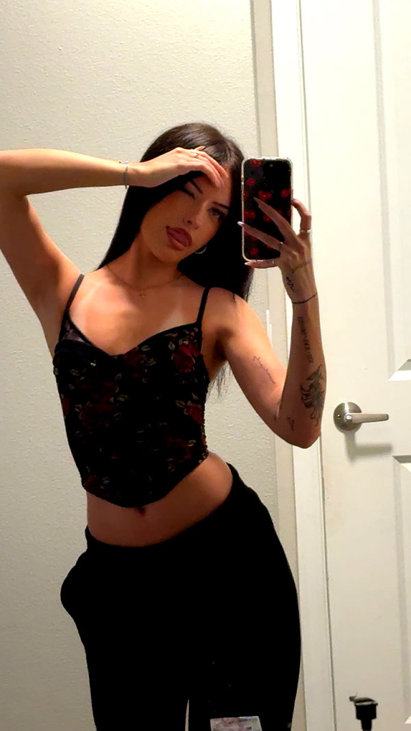 lew12001 snapchat image archive image