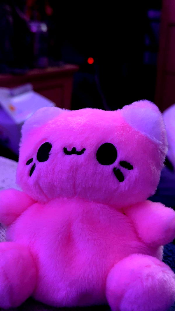 lew12001 image ~ Altpins