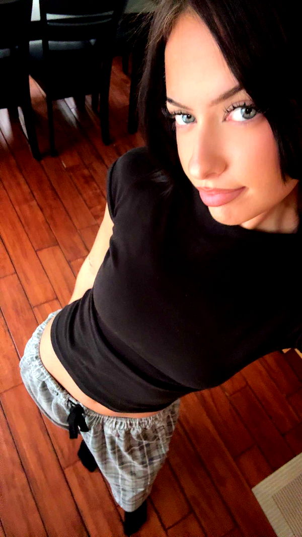 lew12001 image ~ Altpins