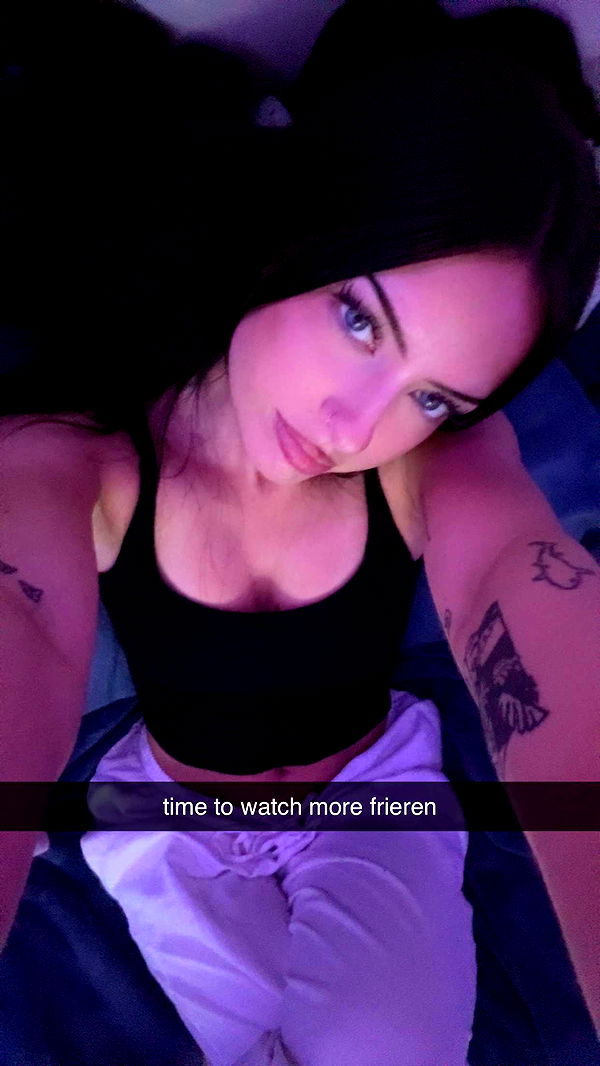 lew12001 image ~ Altpins