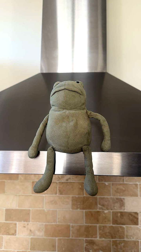 lew12001 image ~ Altpins