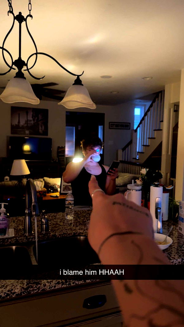 lew12001 image ~ Altpins