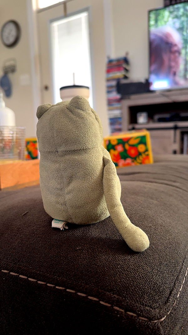 lew12001 image ~ Altpins