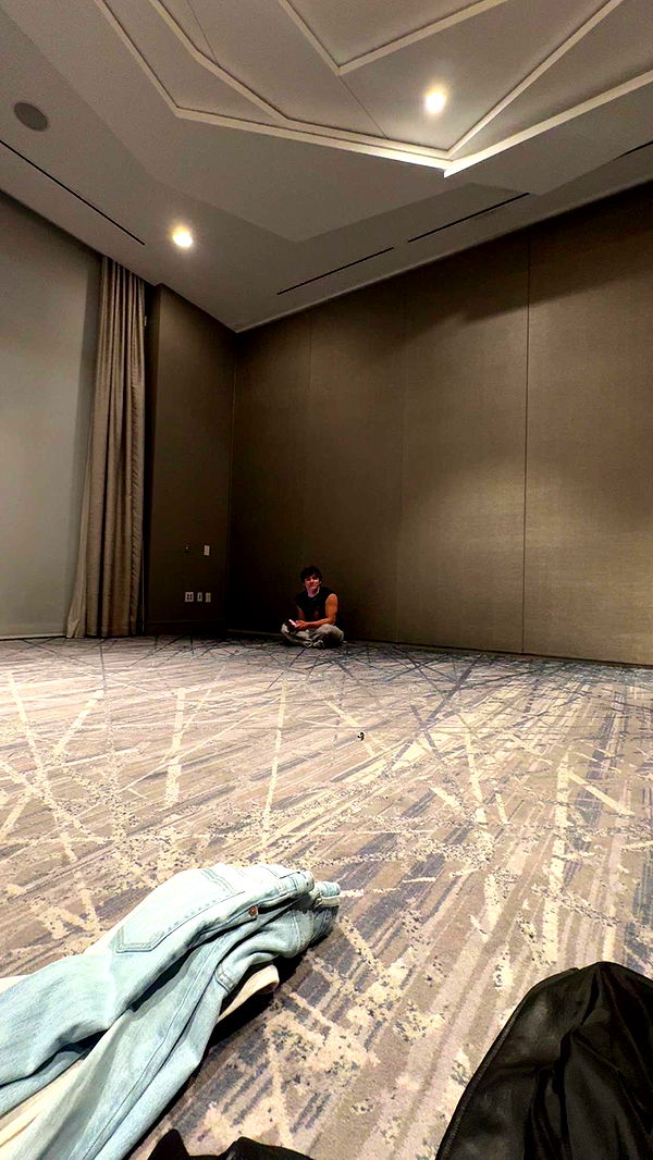 lew12001 image ~ Altpins