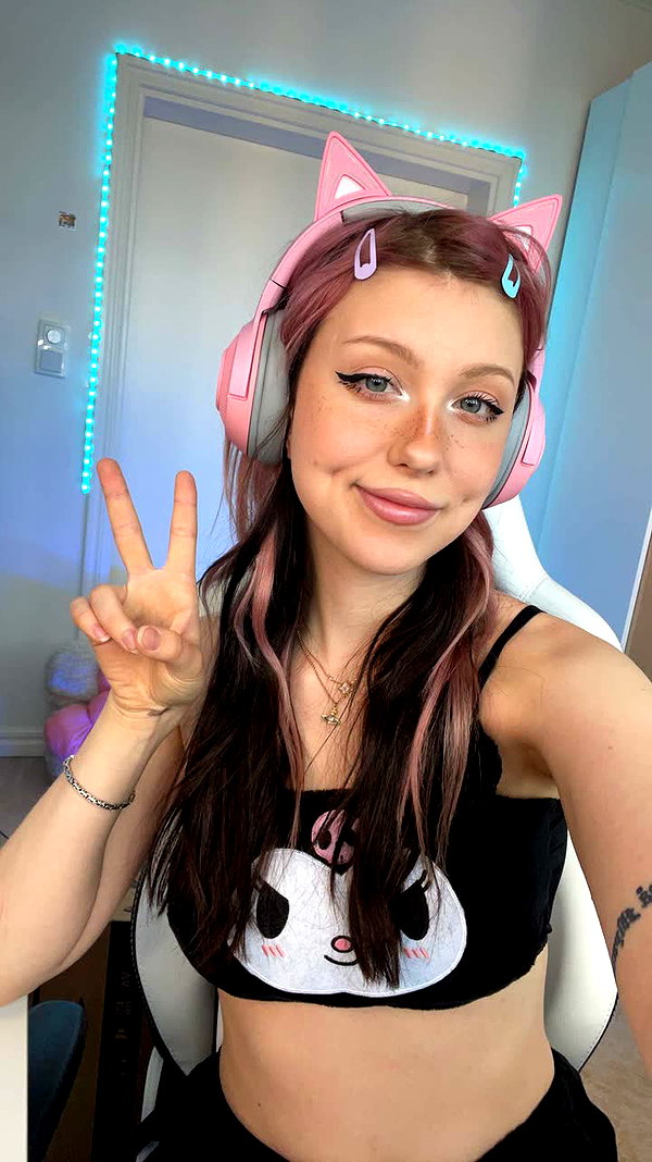 linzoor snapchat image archive image