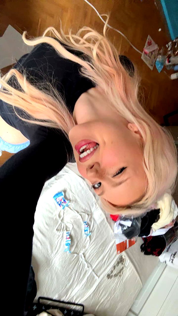 linzoor snapchat image archive image