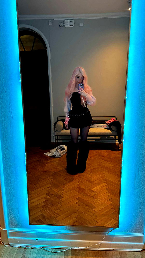 linzoor snapchat image archive image