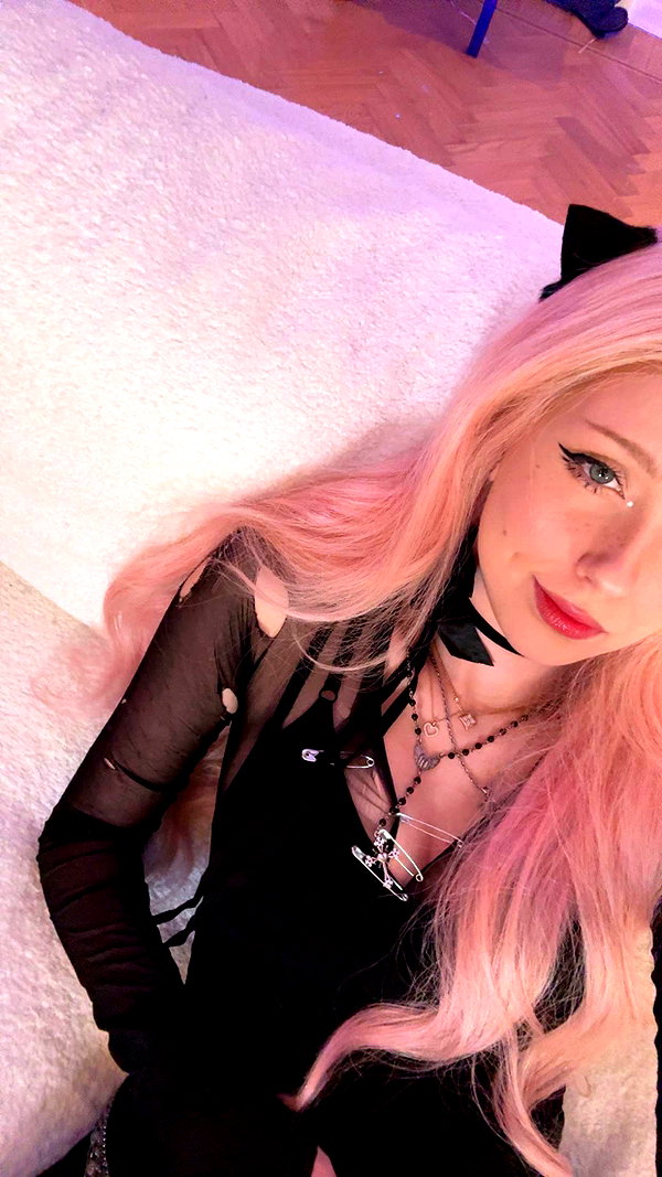 linzoor snapchat image archive image