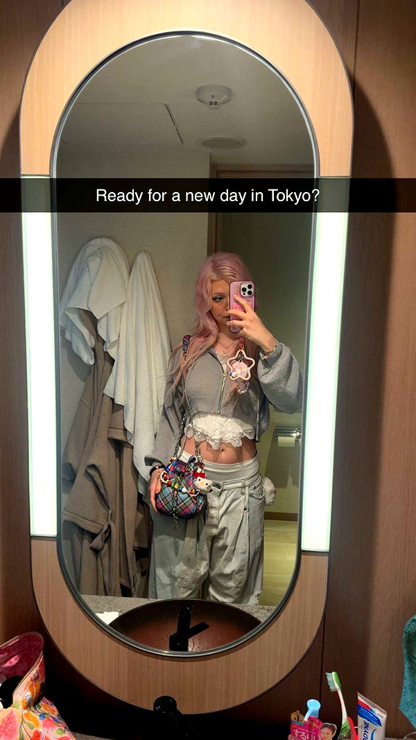 linzoor snapchat image archive image