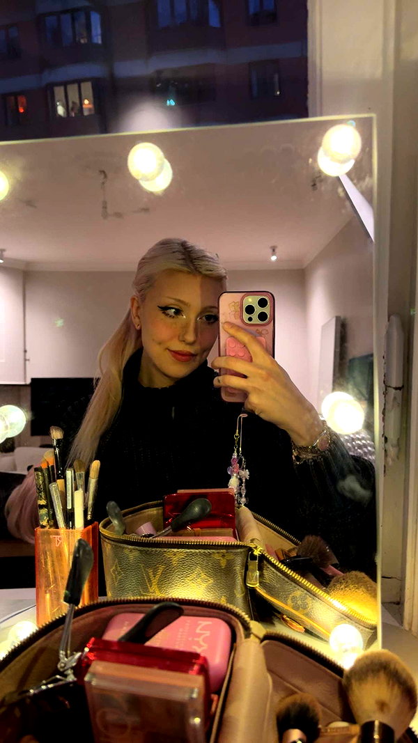 linzoor snapchat image archive image