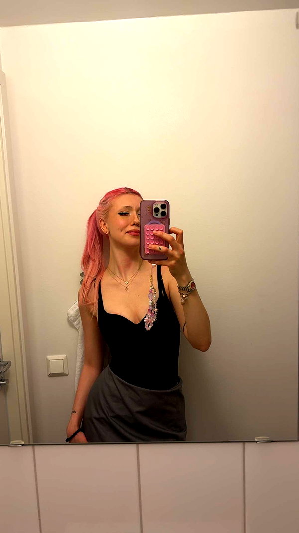 linzoor snapchat image archive image