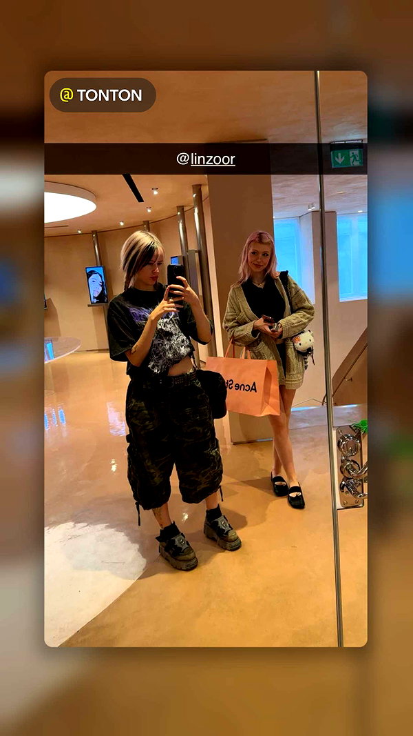 linzoor snapchat image archive image