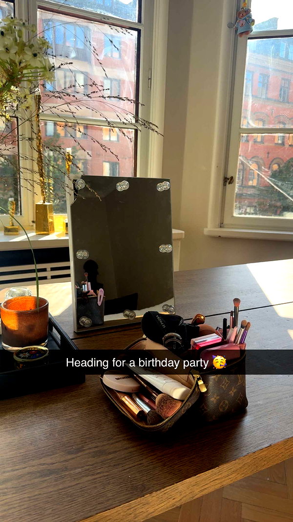 linzoor snapchat image archive image