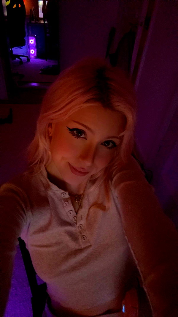 linzoor snapchat image archive image