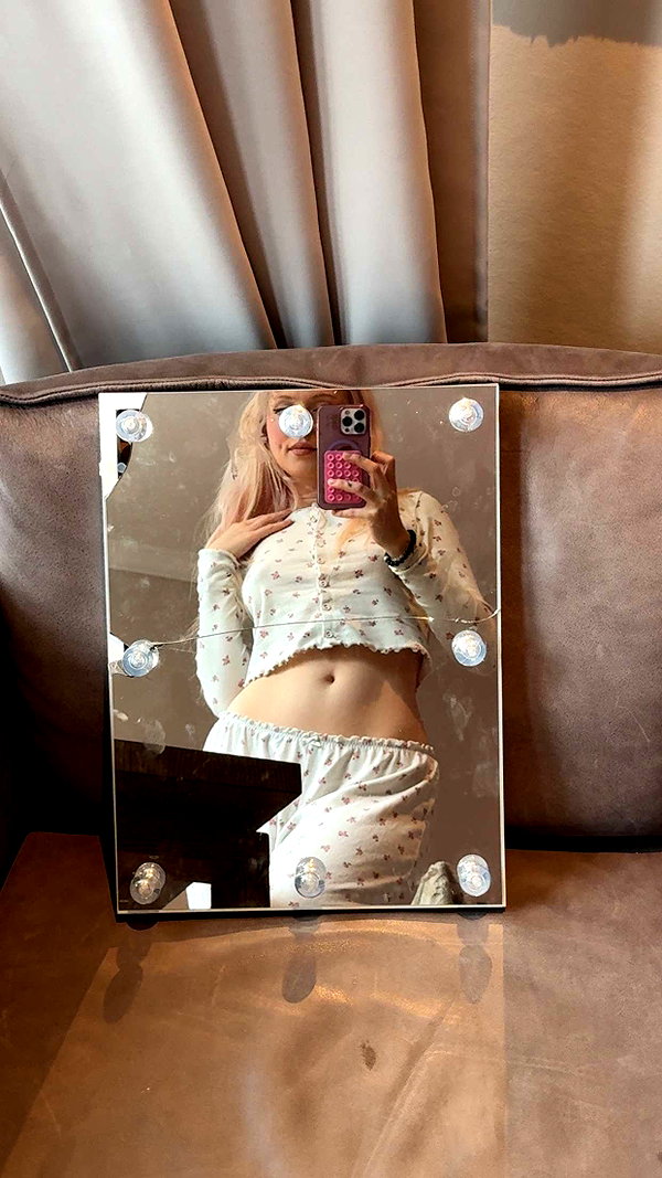 linzoor snapchat image archive image