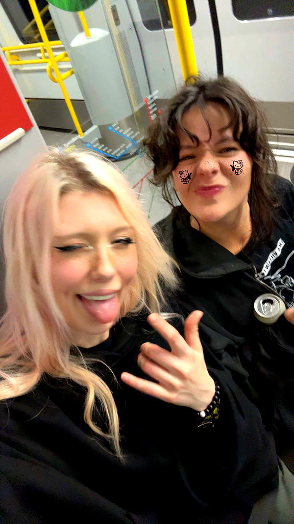 linzoor snapchat image archive image