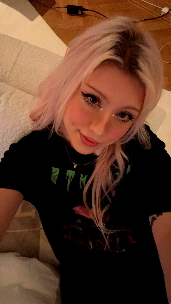 linzoor snapchat image archive image