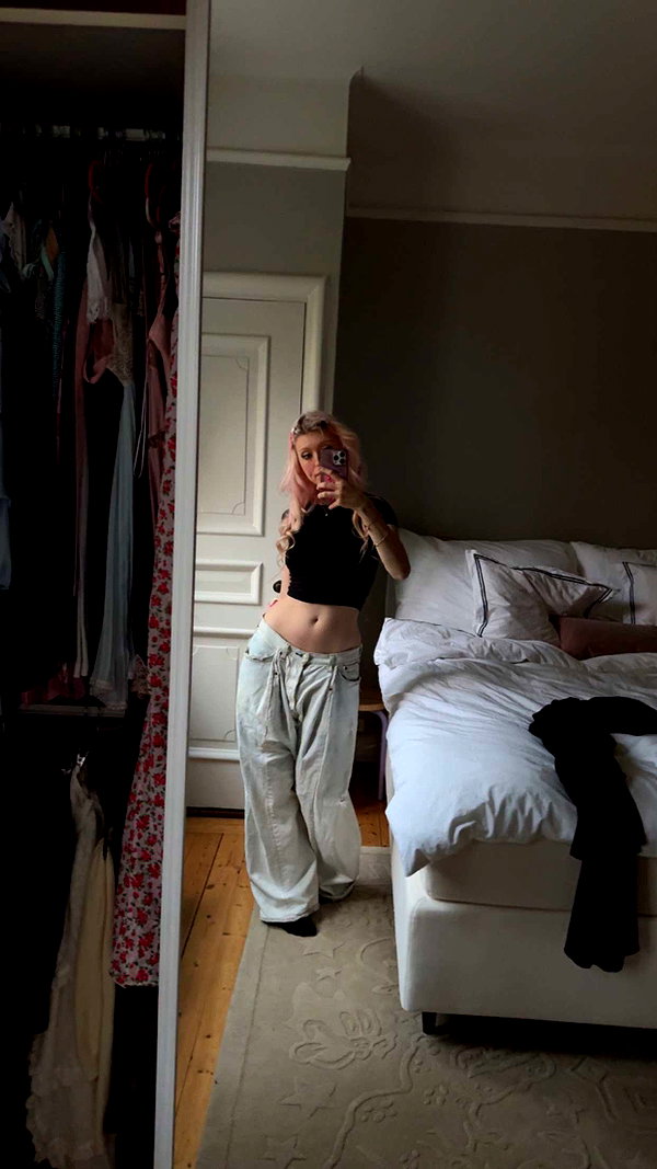 linzoor snapchat image archive image