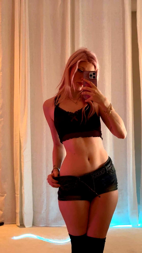 linzoor snapchat image archive image