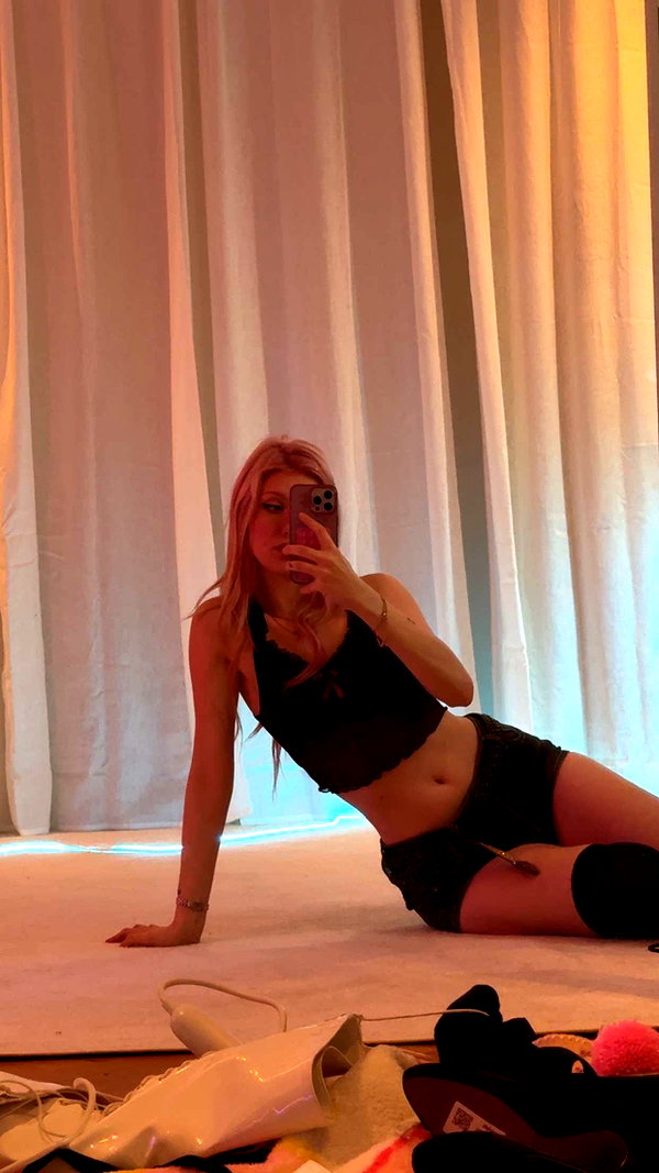 linzoor snapchat image archive image