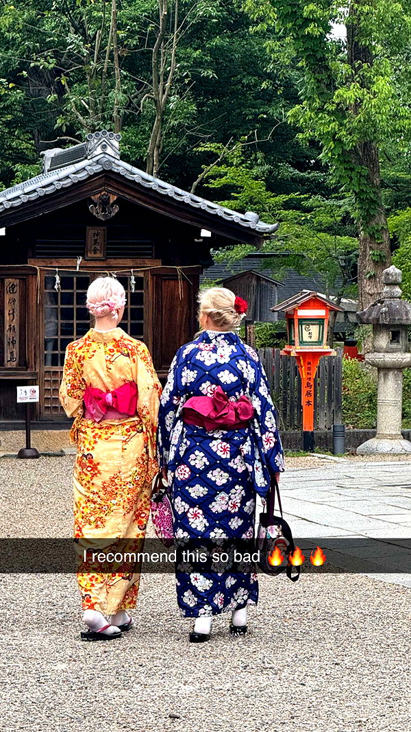linzoor snapchat image archive image