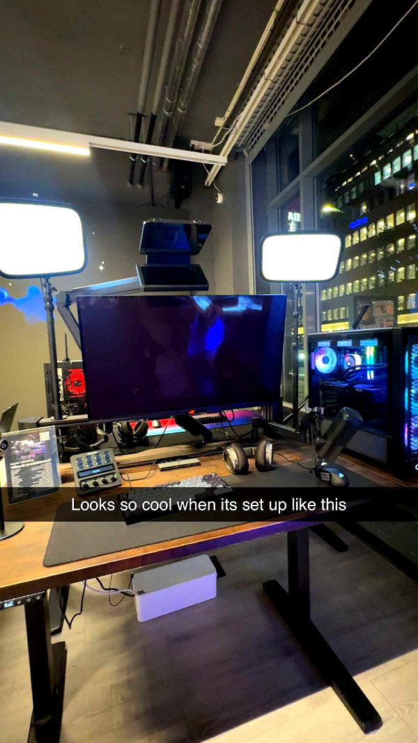 linzoor snapchat image archive image