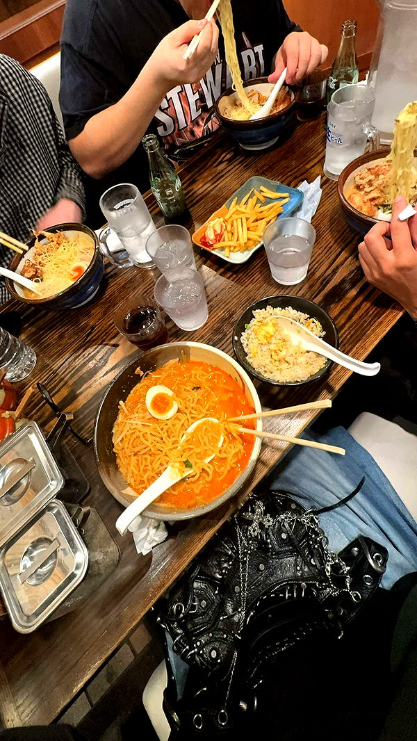 little.warren1 image ~ Altpins