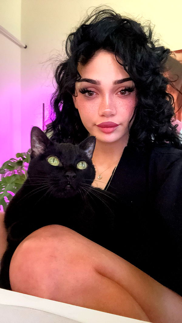 little.warren1 image ~ Altpins