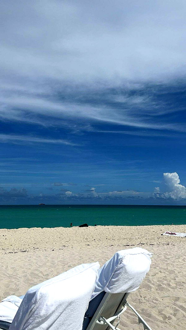 little.warren1 image ~ Altpins