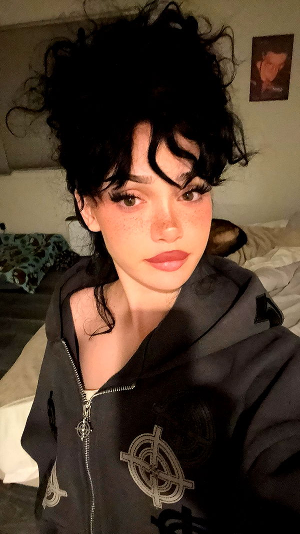 little.warren1 image ~ Altpins