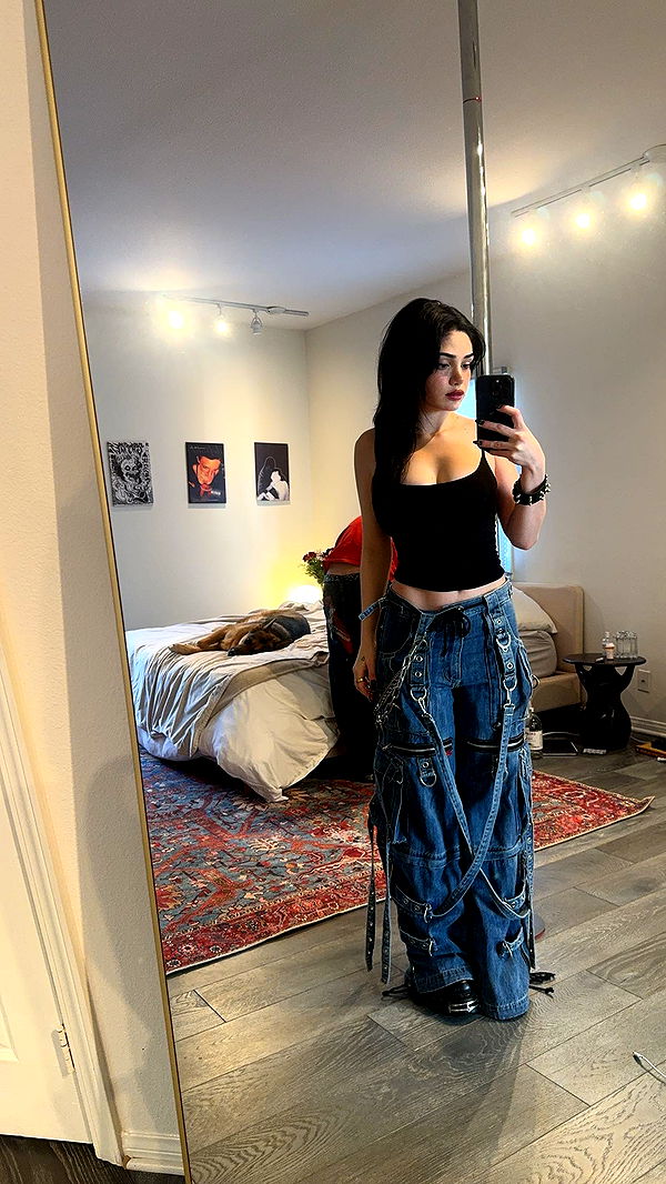 little.warren1 image ~ Altpins