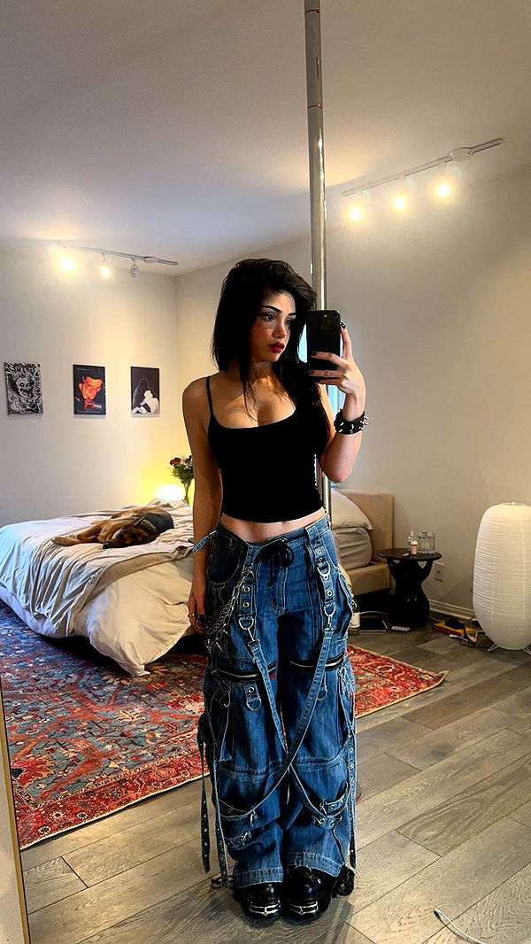 little.warren1 image ~ Altpins