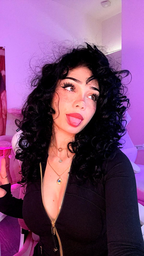 little.warren1 image ~ Altpins