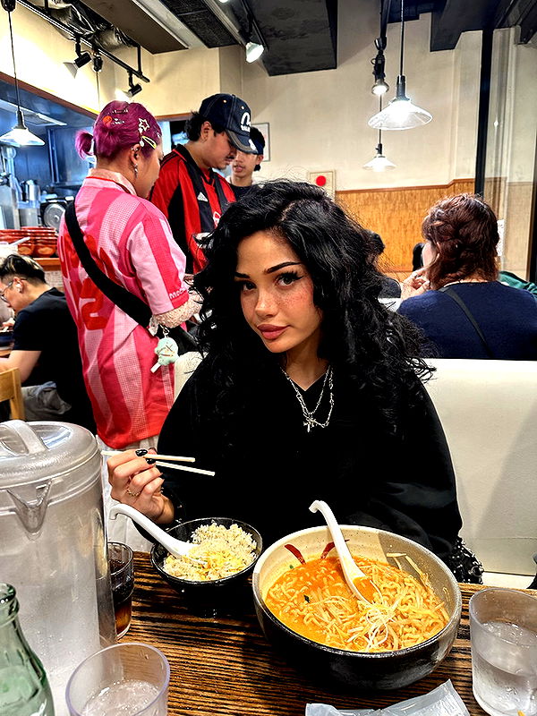 little.warren1 image ~ Altpins