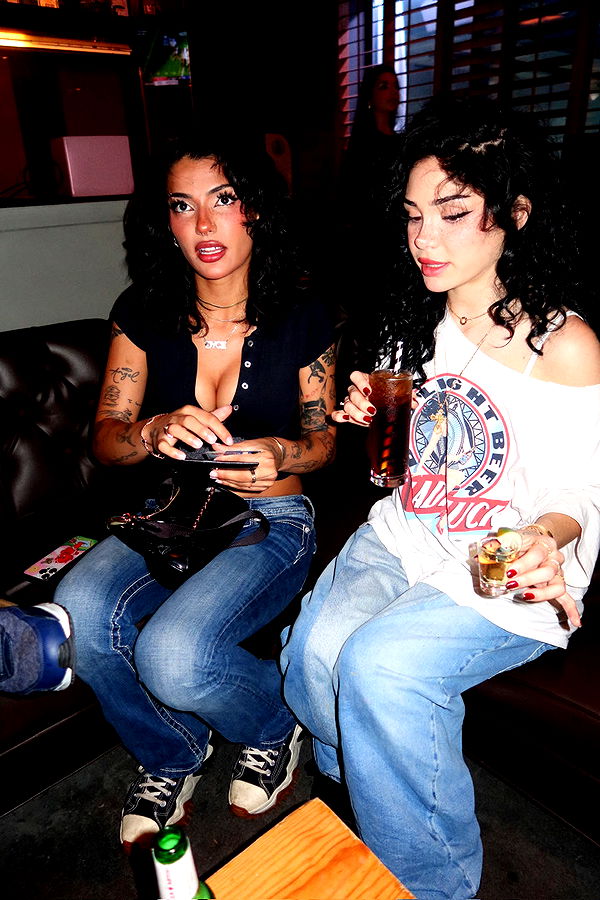 little.warren1 image ~ Altpins