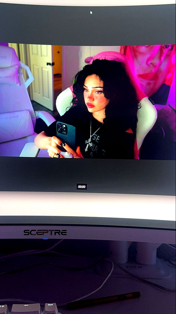 little.warren1 image ~ Altpins