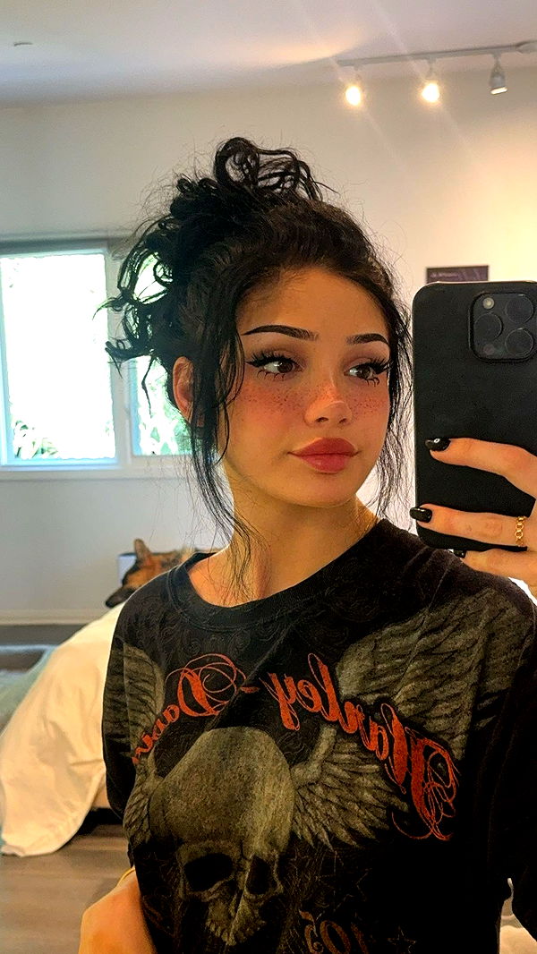 little.warren1 image ~ Altpins