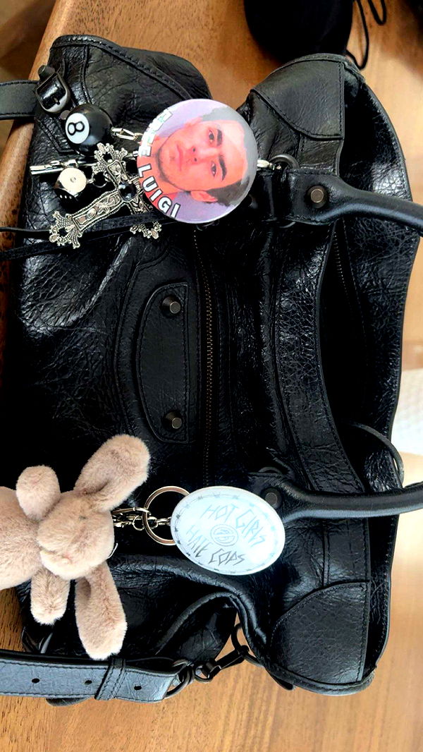 little.warren1 image ~ Altpins