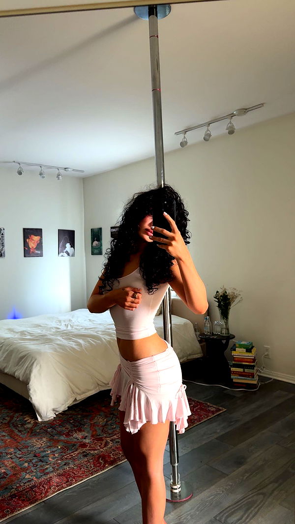 little.warren1 image ~ Altpins