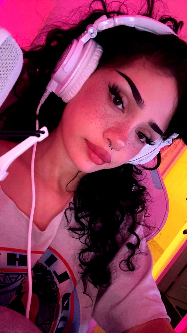 little.warren1 image ~ Altpins