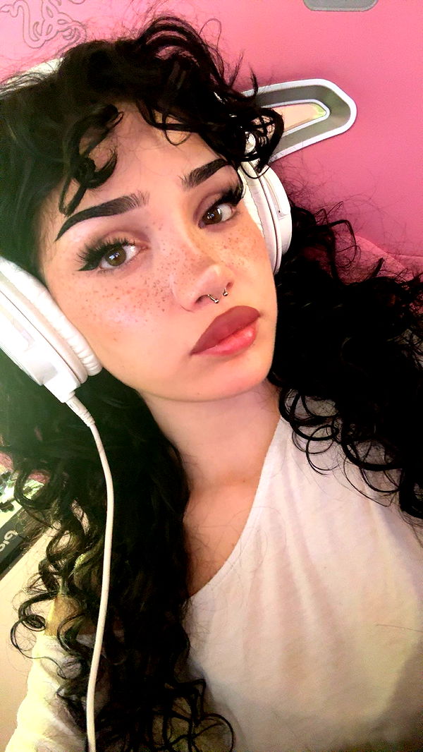 little.warren1 image ~ Altpins