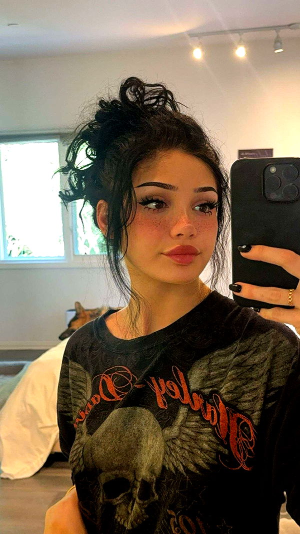 little.warren1 image ~ Altpins