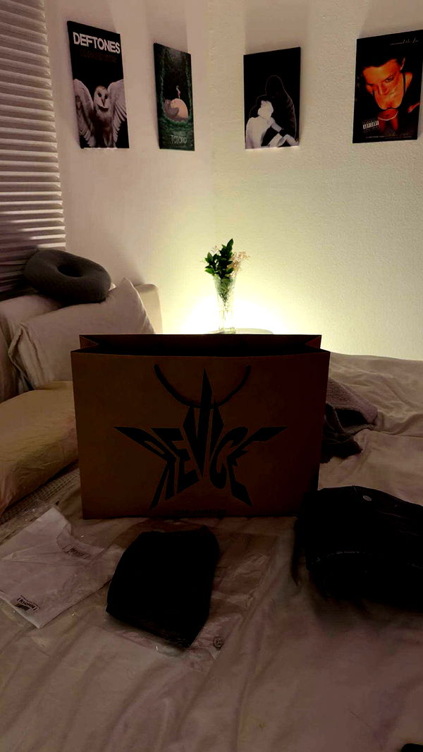 little.warren1 image ~ Altpins