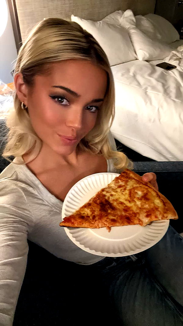 livvy_gymnast snapchat image archive image