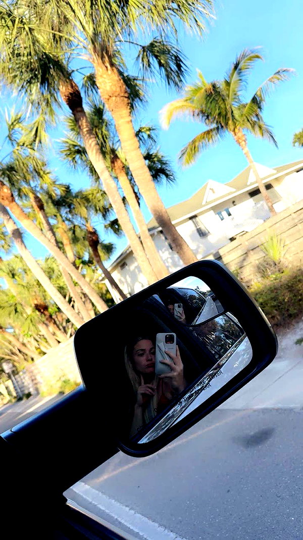 livvy_gymnast snapchat image archive image