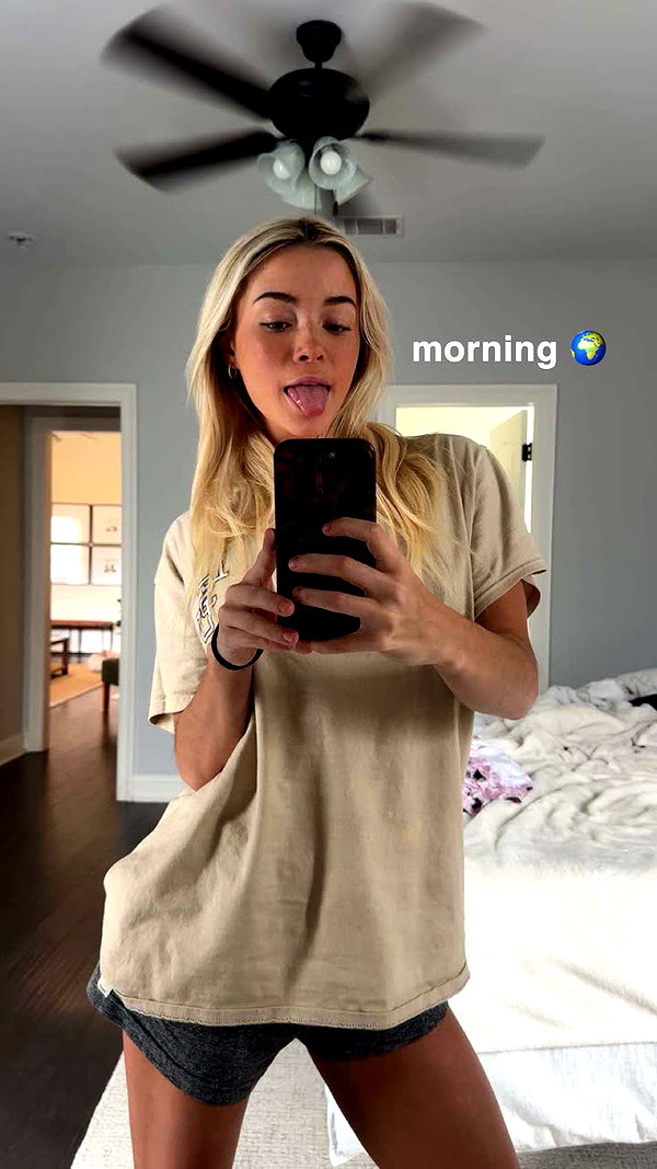 livvy_gymnast snapchat image archive image