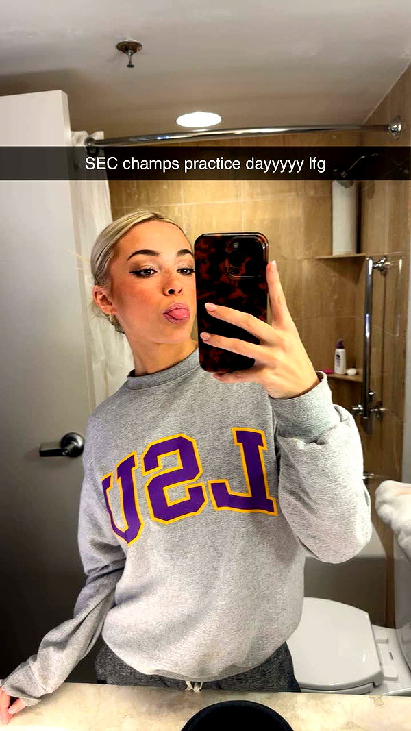 livvy_gymnast snapchat image archive image