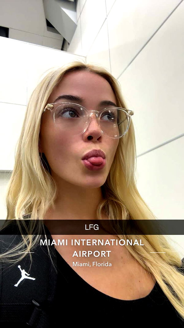 livvy_gymnast snapchat image archive image