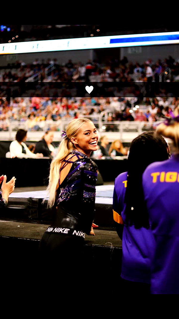 livvy_gymnast snapchat image archive image